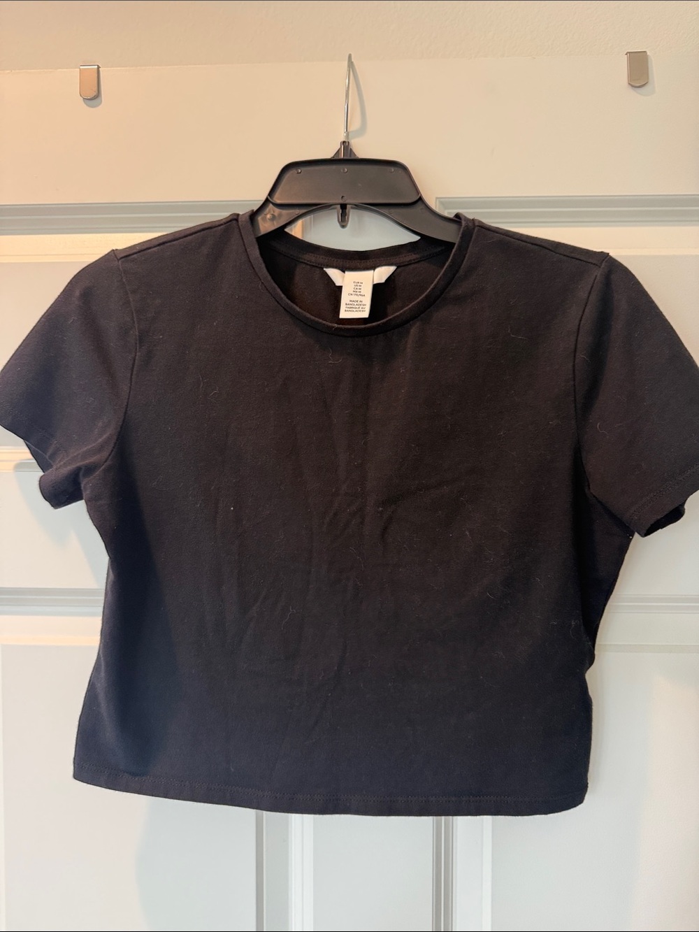 H&M Black Crop Tee